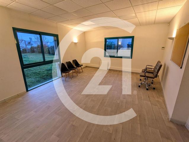 Bureaux à louer - 12.0 m2 - 26 - Drome